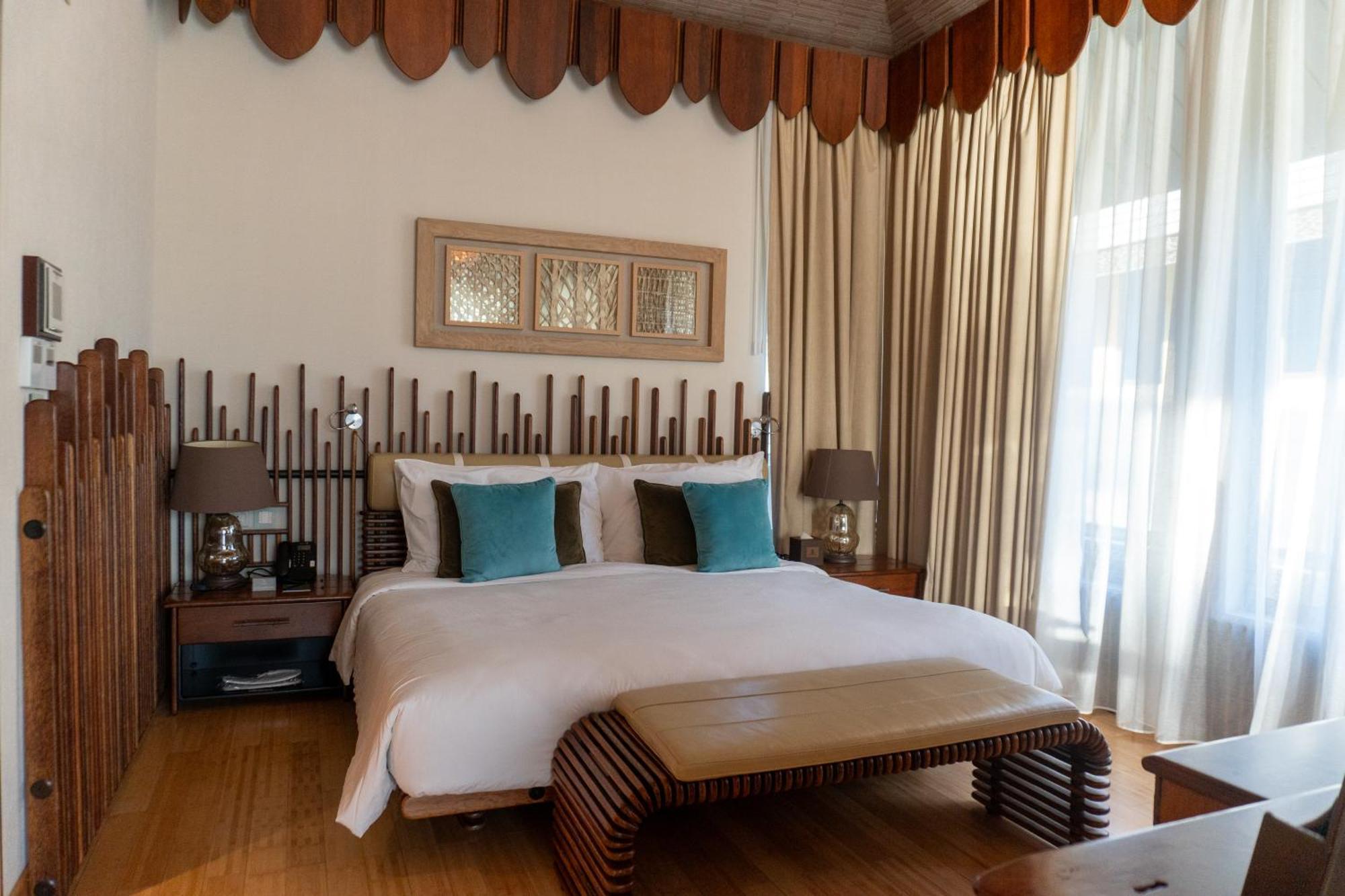 Palavra Resort Манама Екстер'єр фото A bedroom at the hotel